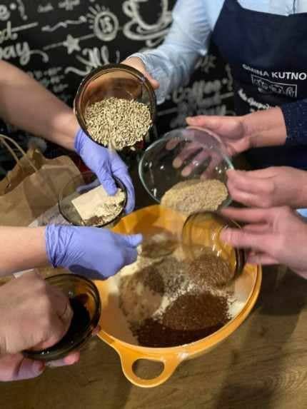 Koło Gospodyń Wiejskich z Nowej Wsi w konkursie Chleb Ziemi Łódzkiej